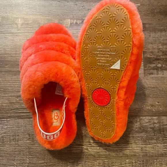 Never worn! - Picture 2 of 2